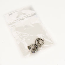 Cargar imagen en el visor de la galería, Broche Marinero Plateado de Acero Inoxidable (2 Piezas)