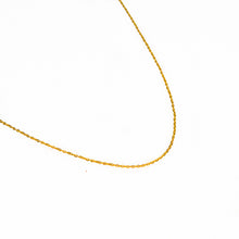 Cargar imagen en el visor de la galería, Cadena Delgada Dorada Acero Inoxidable (10 Piezas)